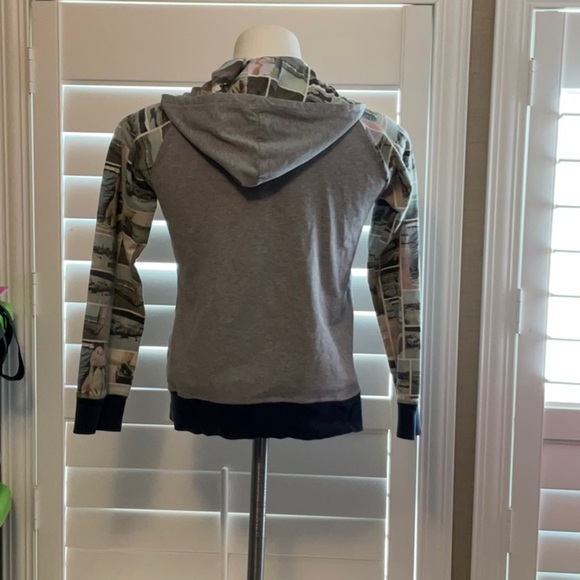 Gray and Multicolor Women's Jacket - Picture 3 of 7